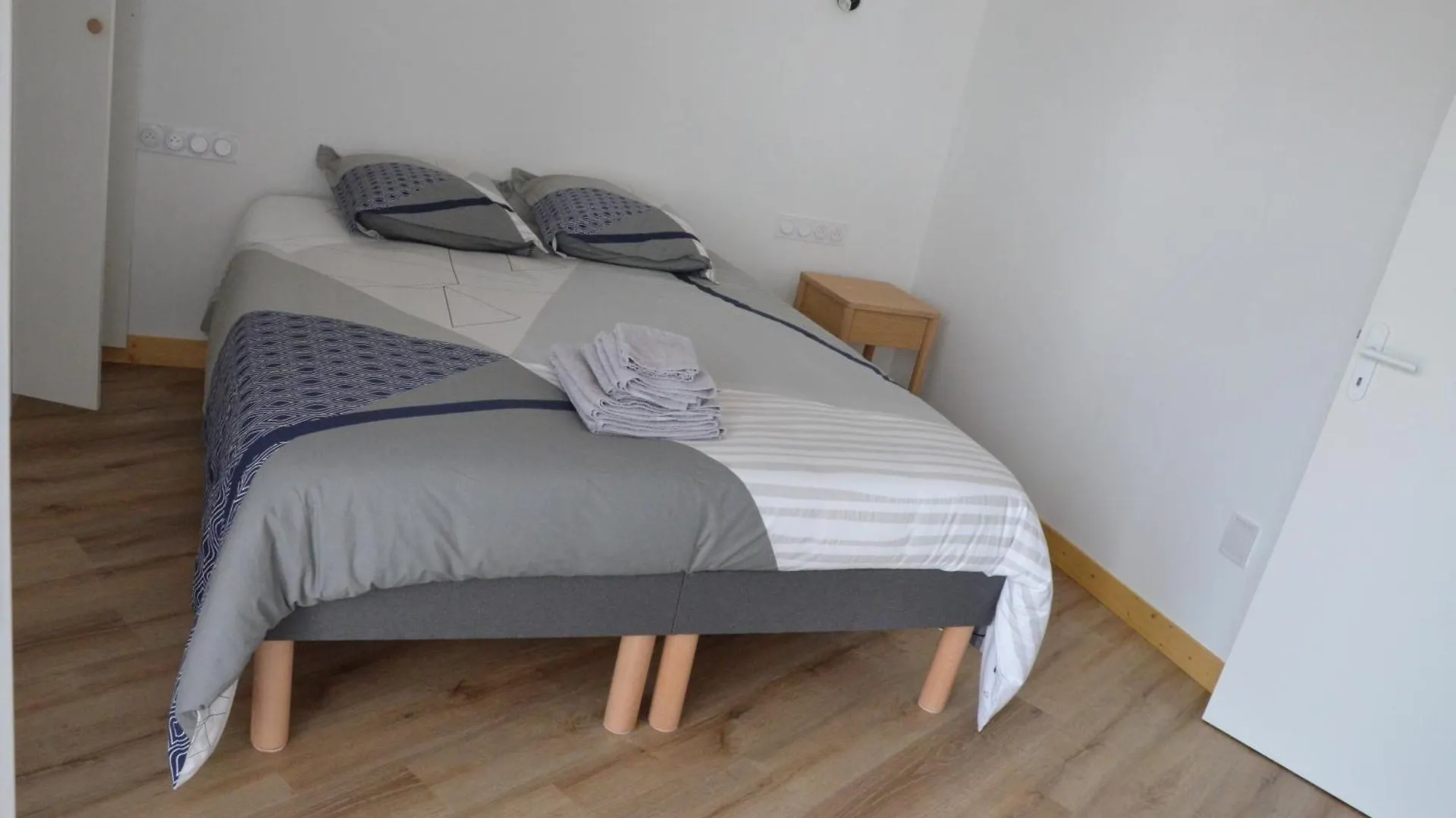 Сasa de vacaciones Maison Bord De Mer - Baie De Douarnenez - Piscine Couverte Ploeven